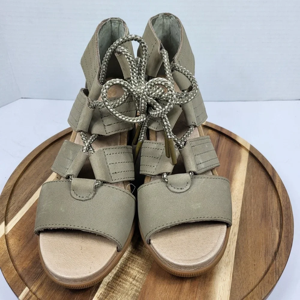 Sorel Joanie II Lace Wedge Sandals Women 6.5 Sage Green Excellent NL3223-365